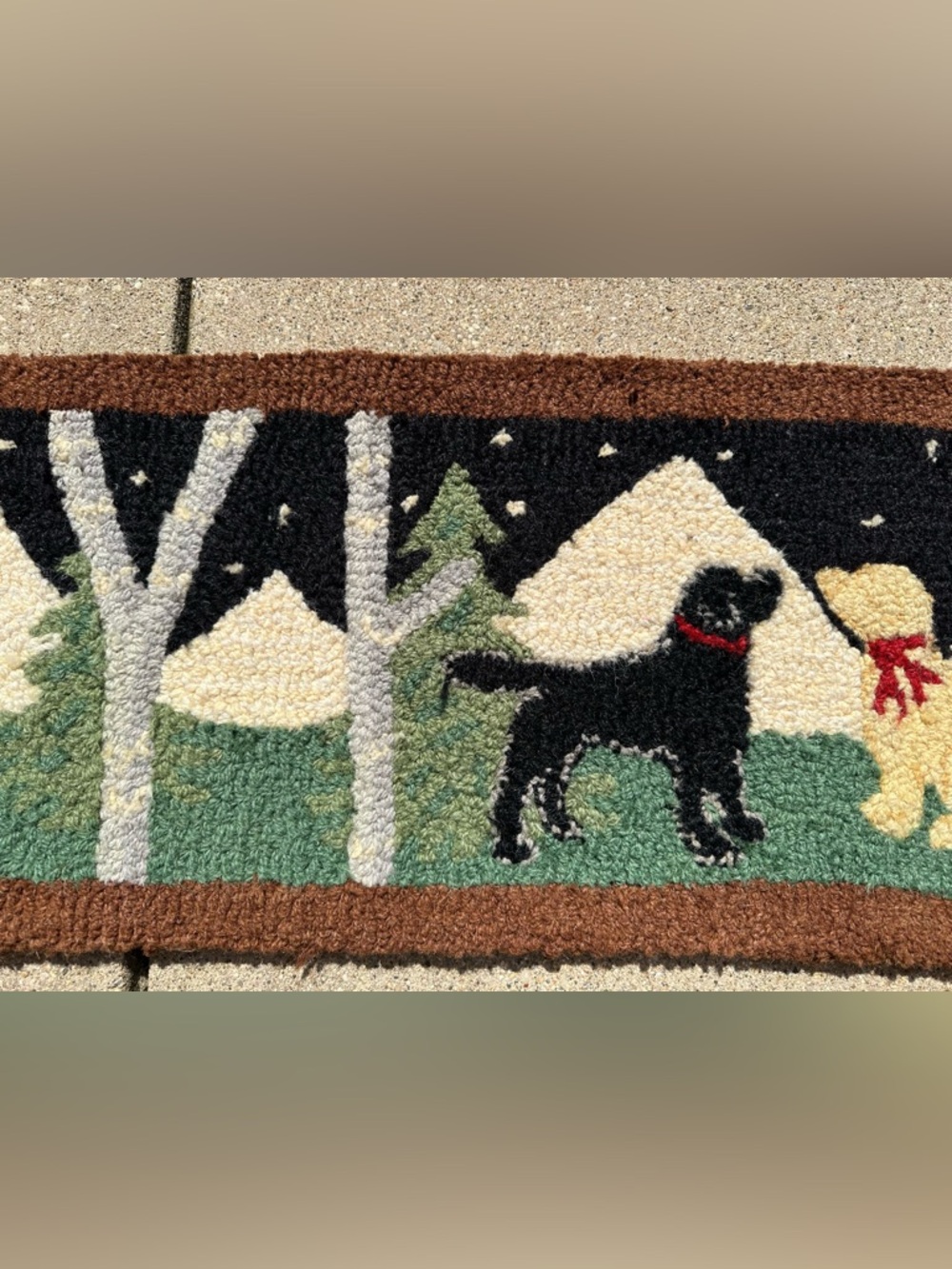 Chandler 4 Corners Laura Megroz Dog mural Hooked Wool Rug - Picture 2 of 11